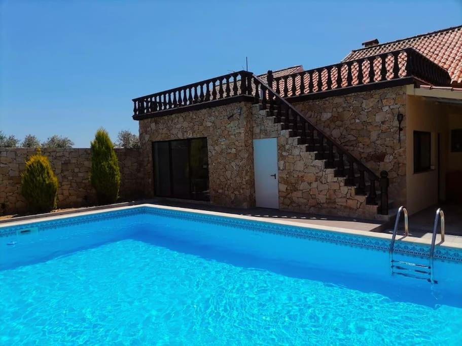 Private Pool & House - Serenity Villa Ancião Dış mekan fotoğraf